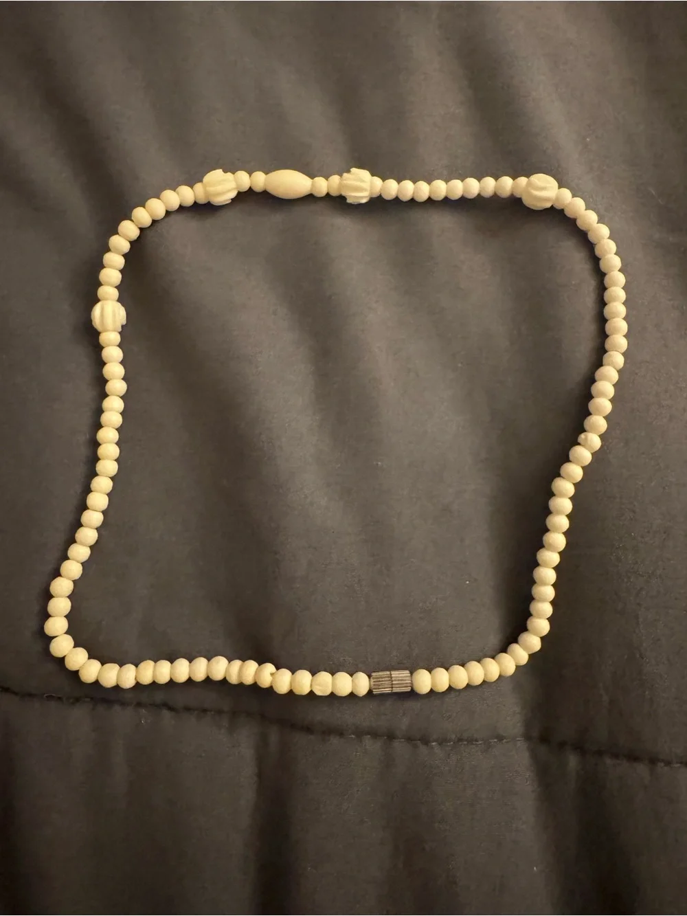 Vintage Carved Cream Bead Necklace Silver Tone Clasp